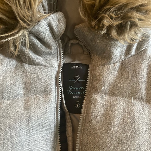 Gap winter coat - Picture 2 of 4